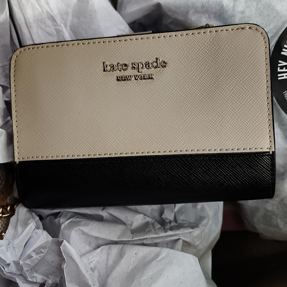 Kate Spade Black and Cream Wallet